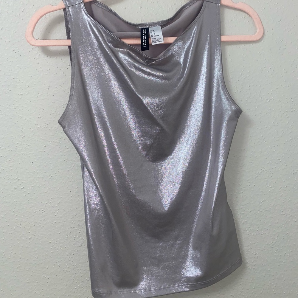 H&m silverish top